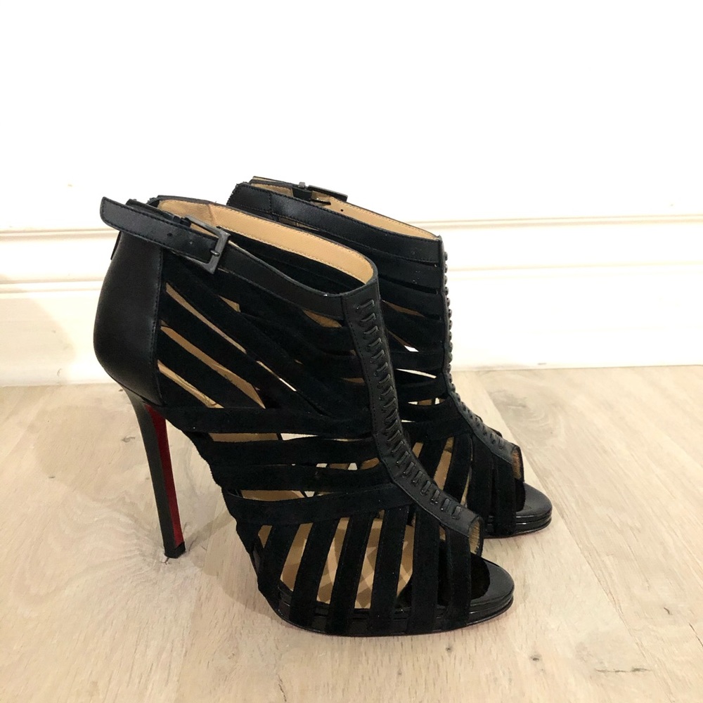 Christian Louboutin black cage 36.5